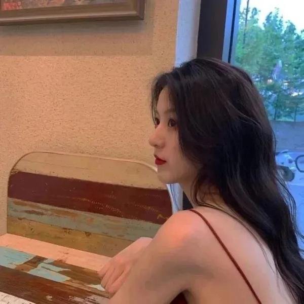 八面玲珑的申小姐
